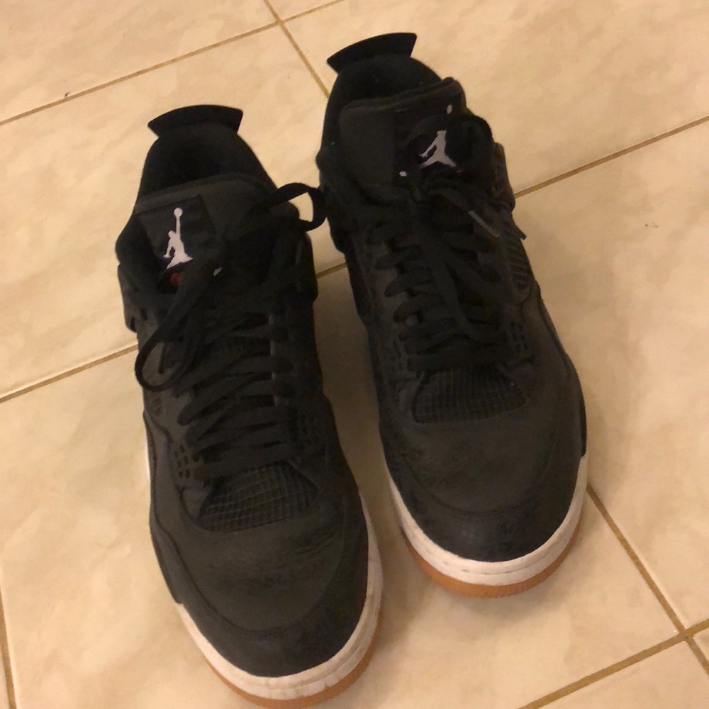 Jordan 4s size 15